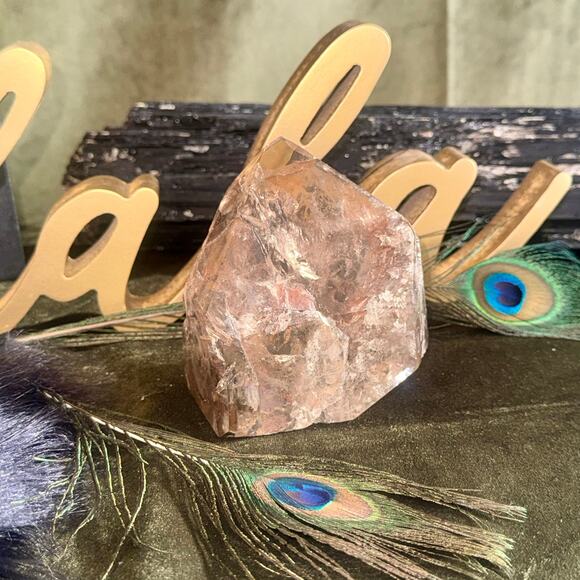 Premier Brazilian Rutilated Smokey Quartz Showpiece – 664 g, 4″ × 4″ - Picture 10 of 10